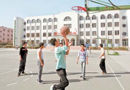 ׸һW(xu)УĻ@(chng)ϣԓУČW(xu)nr(sh)g@YψDƬ